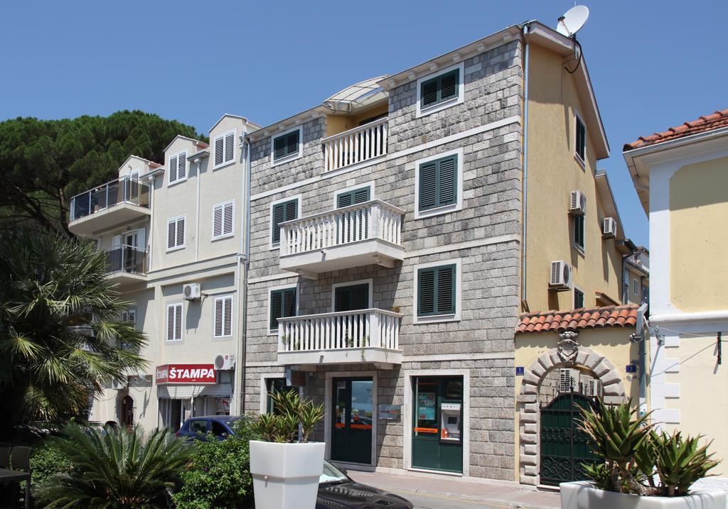 City Center Apartments Tivat Quarto foto